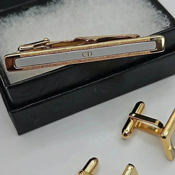 Christian Dior CD Logo Bullet Back Gold and Silver Tone Cufflinks with Tie bar - Picture 4 of 5